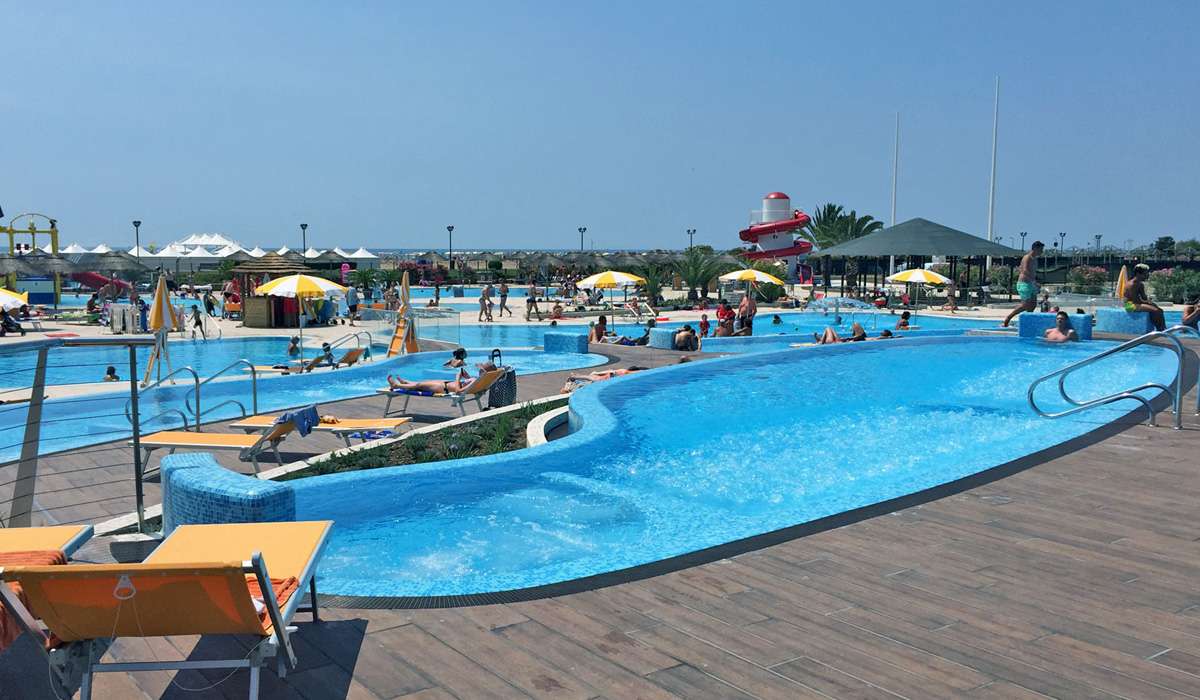 VTI-pool-solarium